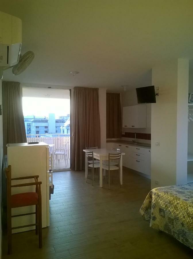 ביביונה Villa Silente L מראה חיצוני תמונה